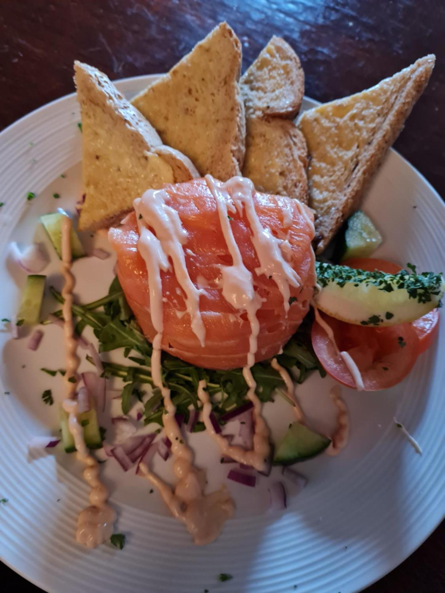 Kings Arms Hotel Sandwich Bagian luar foto