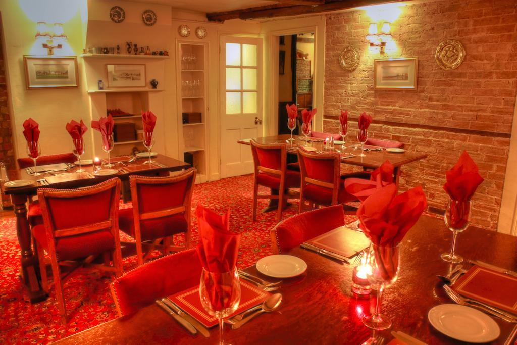 Kings Arms Hotel Sandwich Bagian luar foto