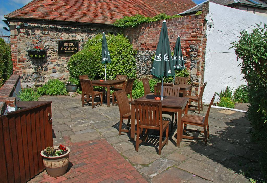 Kings Arms Hotel Sandwich Bagian luar foto